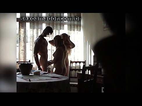 ❤️ Seksaj amikoj invitas gigantan viron kaj triopon kun li ☑ Malĉasuloj ĉe eo.pornosexphoto.ru ❌️